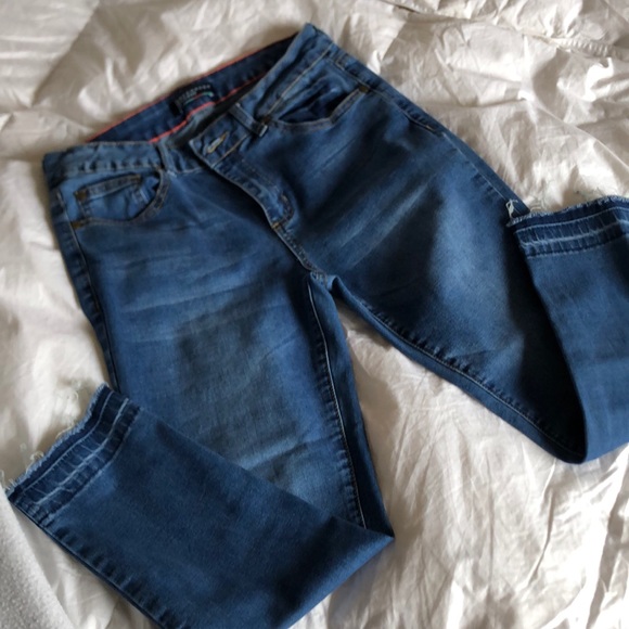 SOLD Mid calf jeans - Picture 5 of 5